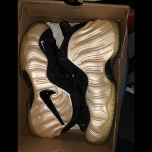 Original pearl foamposites